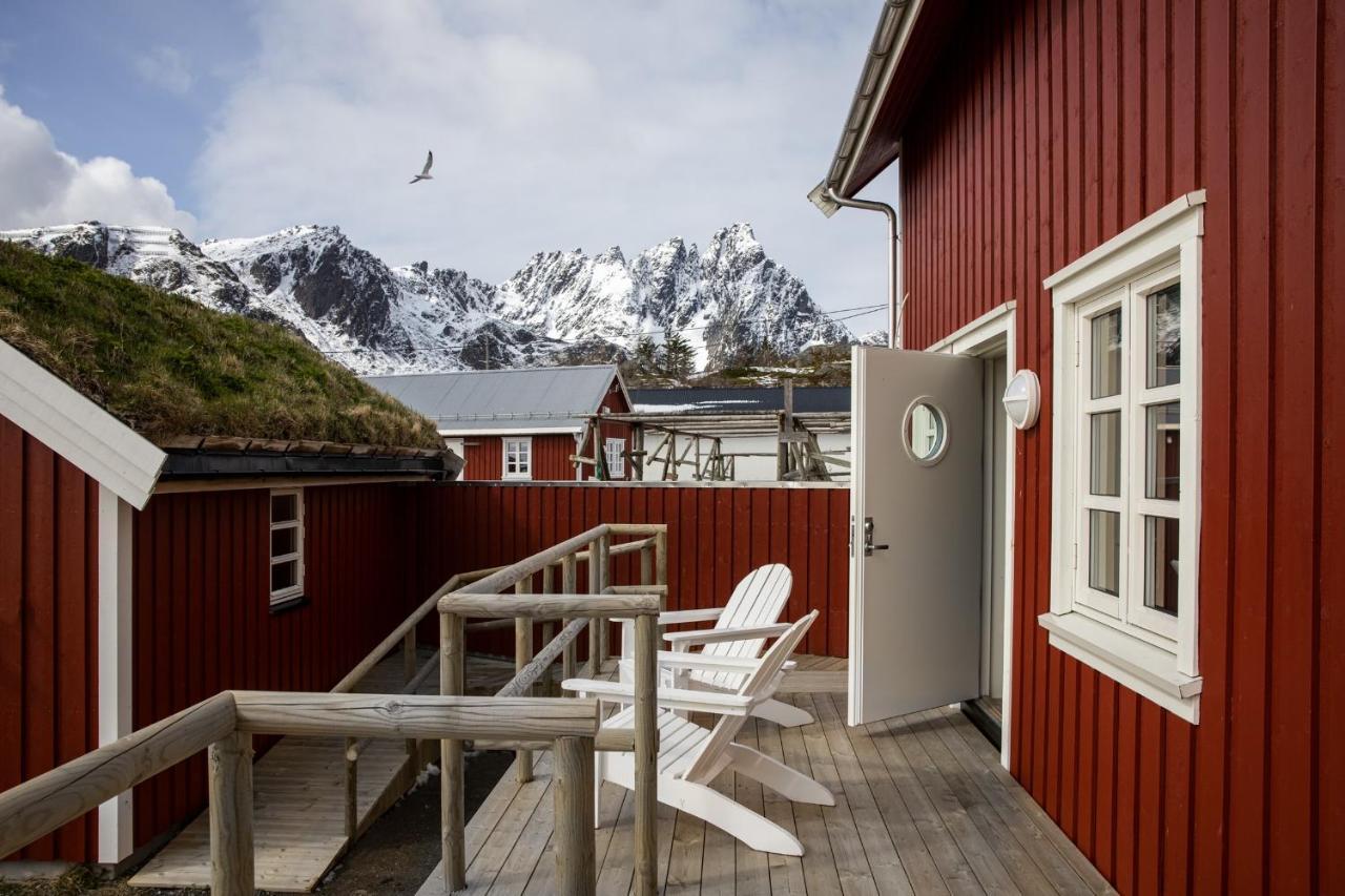 Hotel Solsiden Brygge Rorbuer Ballstad Esterno foto