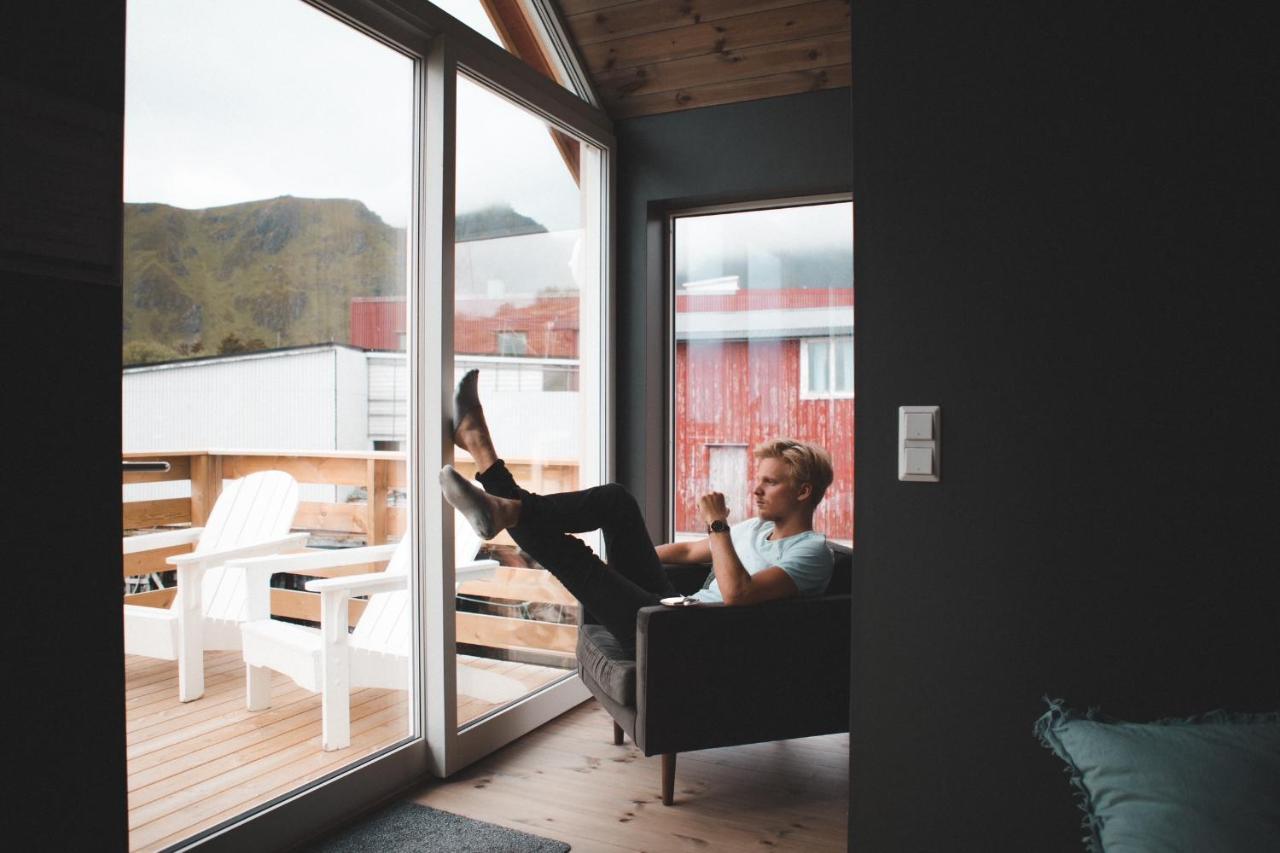Hotel Solsiden Brygge Rorbuer Ballstad Esterno foto